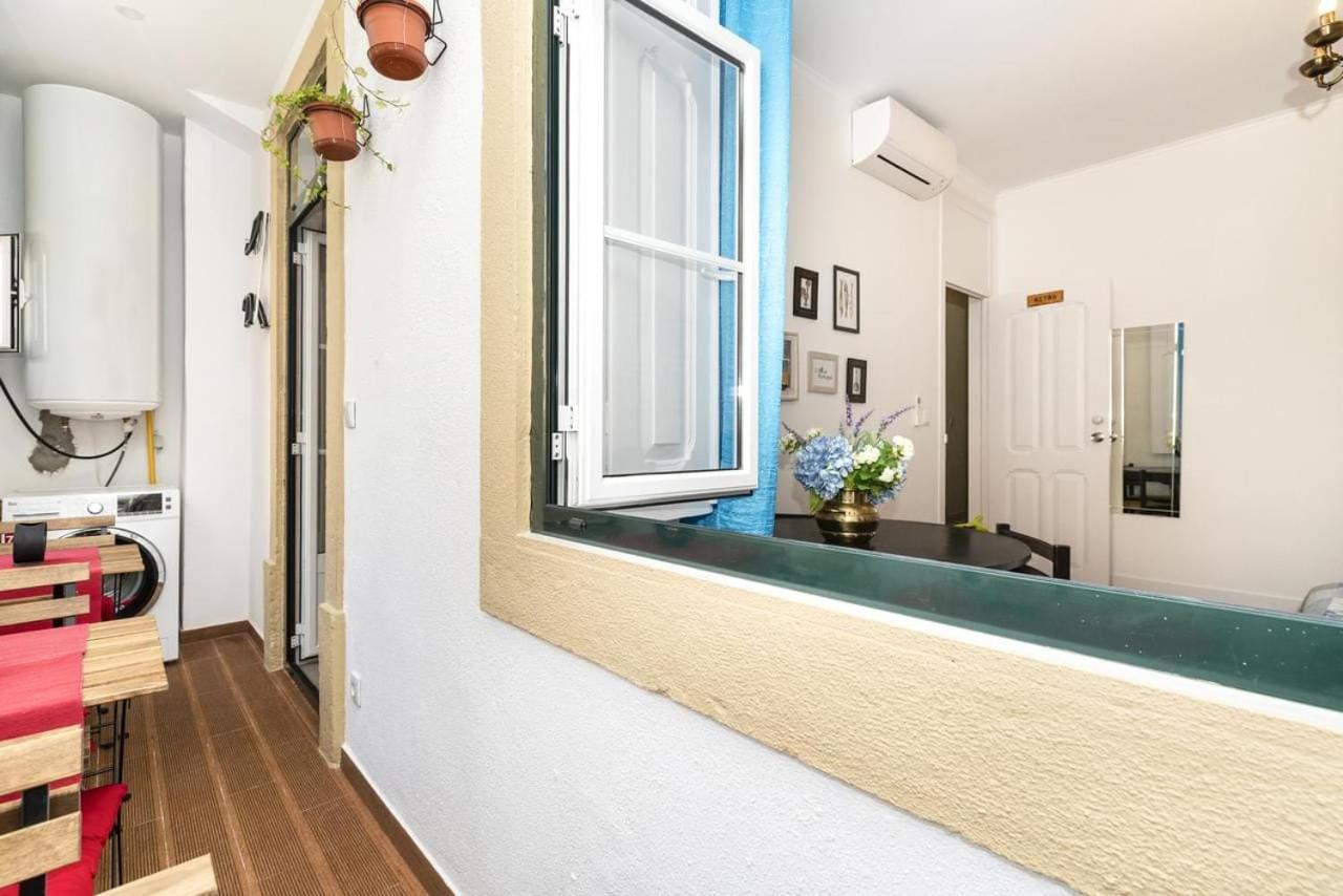 Exotic M2 R2 - Comfortable Classy Double Room With Shared Bath Lissabon Buitenkant foto