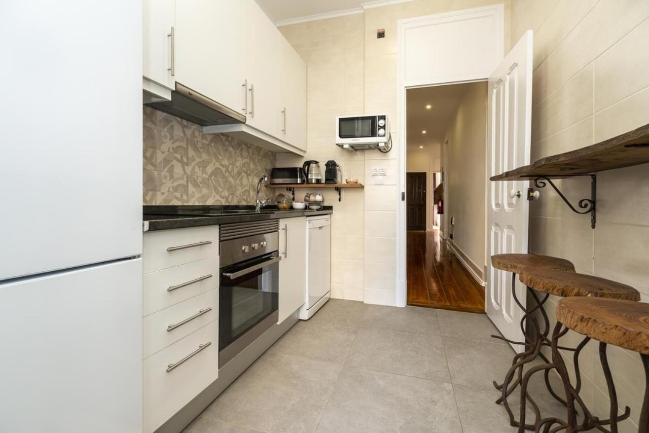 Exotic M2 R2 - Comfortable Classy Double Room With Shared Bath Lissabon Buitenkant foto